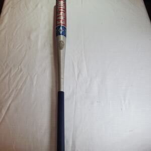 Easton Baseball Bat 32 Inch 26OZ MDL LK4